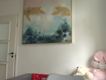 lilycandy_ full-size cam model profile image